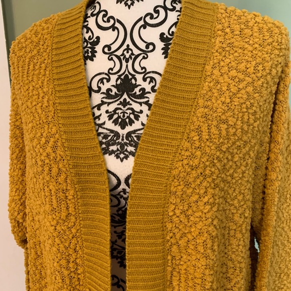 Bobbie Brooks Mustard Yellow Popcorn 